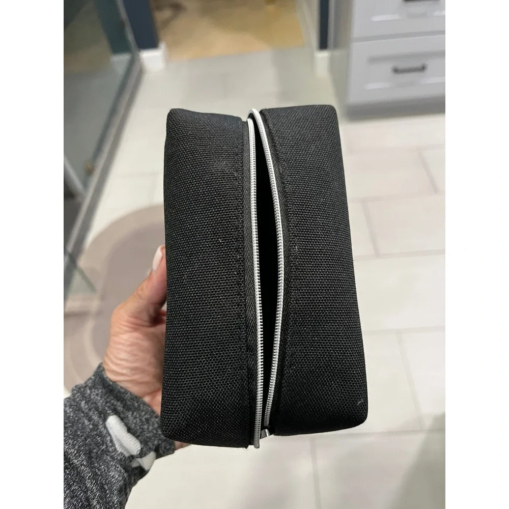 Dior Beaute Black Cosmetic Pouch Silver Hardware CD Logo Makeup Bag C400000969